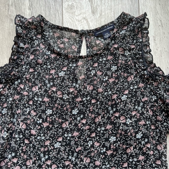 American Eagle Black Floral Ruffle-Trim Cold Shoulder Blouse | Size Small - Picture 5 of 15